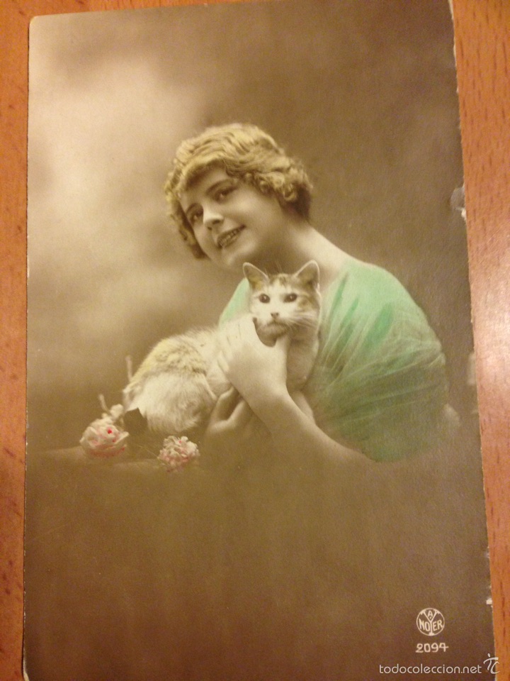 Postkarten: Antigua postal mujer con gato