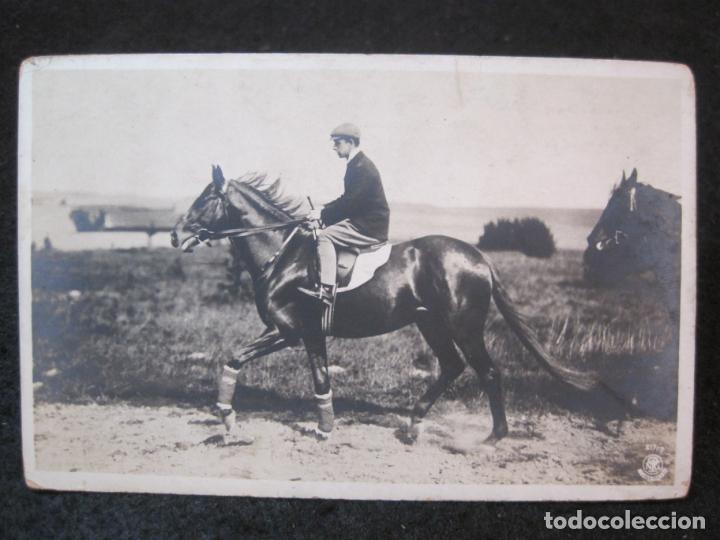Postales: HOMBRE A CABALLO-FOTOGRAFICA-REVERSO SIN DIVIDIR-POSTAL ANTIGUA-(86.651)