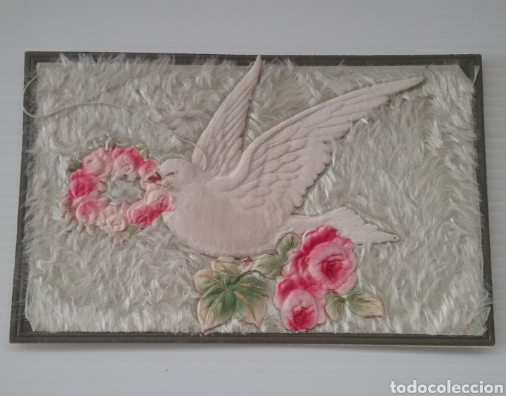Postales: Antigua postal de paloma. Tela y relieve. Escrita al dorso.