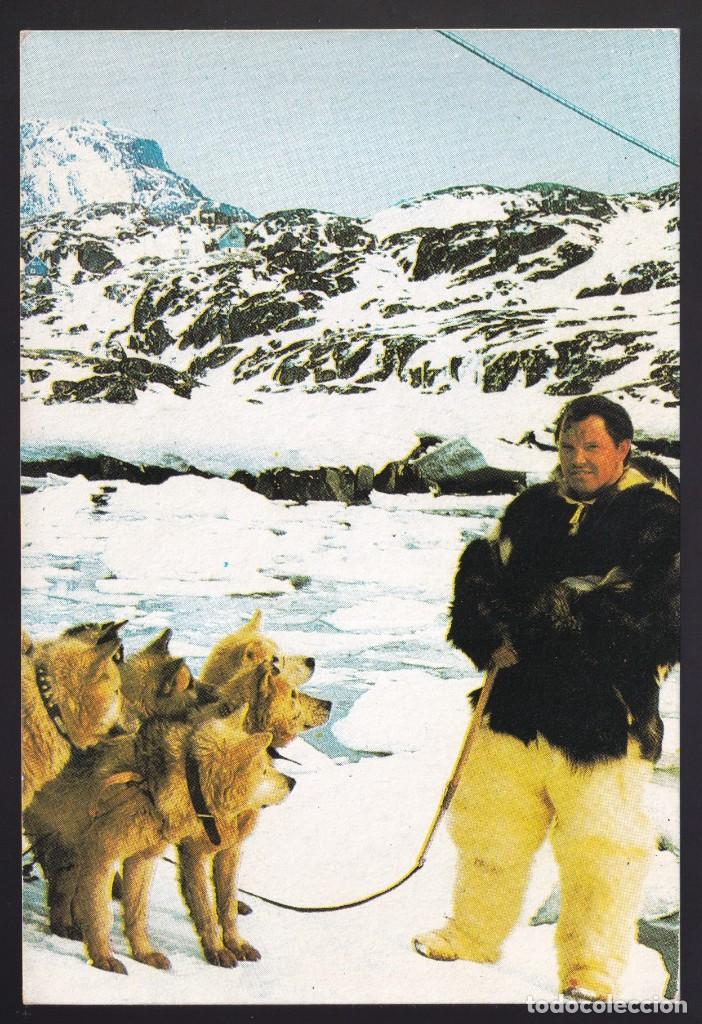 Cartes Postales: *El hombre y el animal* Nueva.
