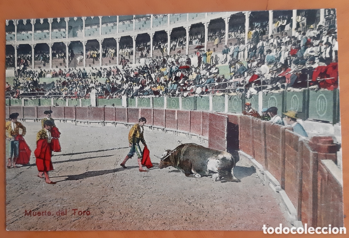 Postkarten: Postal taurina. Muerte del toro. Sin escribir. R1995