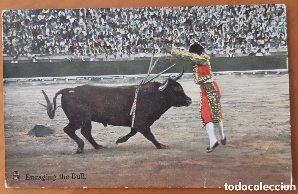 Postcards: Postal taurina coloreada. Entrando a banderillas. R3124