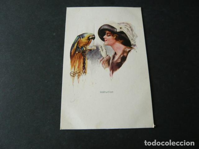 Postales: MUJER CON LORO POSTAL - Foto 1