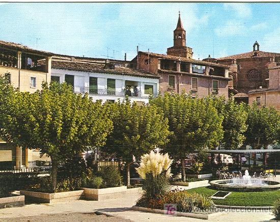 Postales: BARBASTRO. PLAZA DE ARAG&Oacute;N Y TORRE DE LA CATEDRAL.. - Foto 1