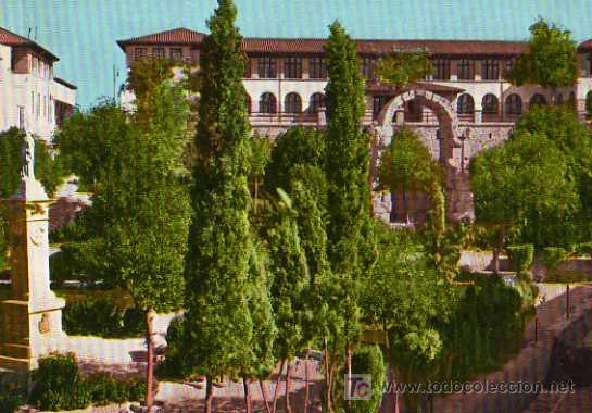 Postales: 4 CASPE, JARDINES DEL SAGRADO CORAZON - Foto 1