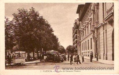Postales: POSTAL HUESCA AVDA. DEL GENERAL FRANCO - Foto 1