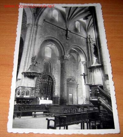 Postales: ANTIGUA POSTAL DE JACA - HUESCA - INTERIOR DE LA CATEDRAL - EDICIONES DARVI - Foto 1