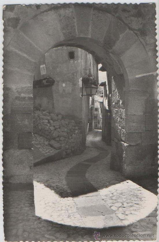 Postales: TARJETA POSTAL ALBARRACIN ARCO DEL PORTAL TERUEL