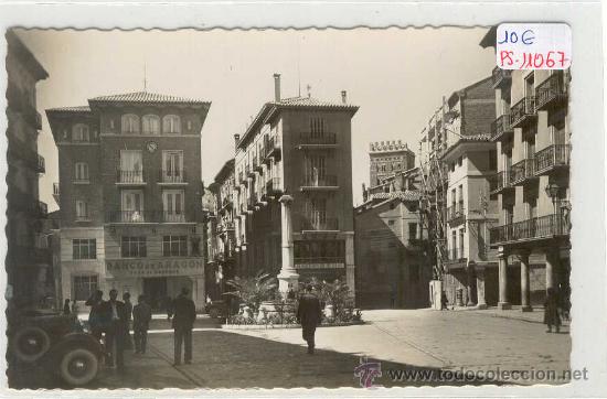 Postales: (PS-11067)POSTAL DE TERUEL-PLAZA DE CARLOS CASTEL(TORICO)