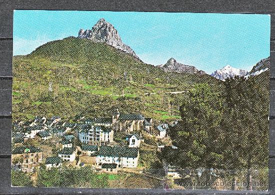Postales: 3 PIRINEO ARAGONES. SALLENT DE G&Aacute;LLEGO. VISTA PARCIAL Y PE&Ntilde;A FORATATA
