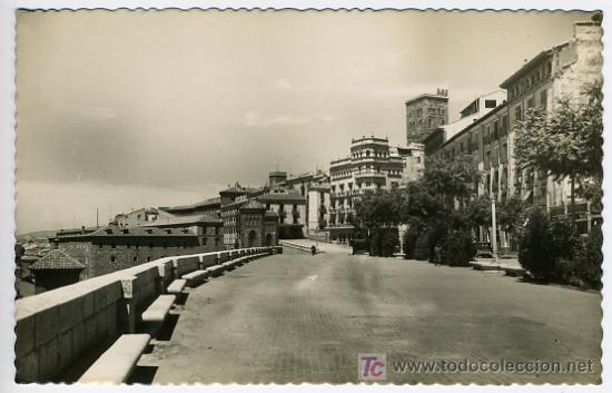 Postales: TERUEL, PASEO DEL GENERALISIMO,    P28573 - Foto 1