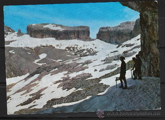Postales: N&ordm; 10. PARQUE NACIONAL DE ORDESA. BRECHA DE ROLDAN Y FALSA BRECHA DESDE LA GRUTA DE CASTERET