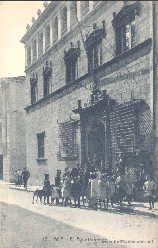 Postcards: JACA(HUESCA).-EL AYUNTAMIENTO