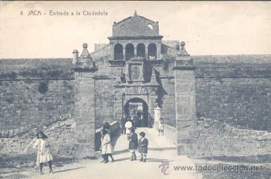 Postales: JACA(HUESCA).-ENTRADA A LA CIUDADELA - Foto 1