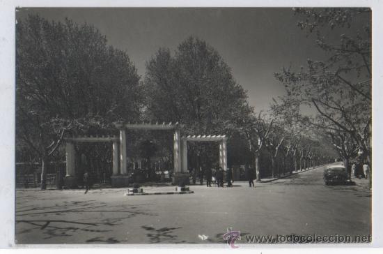 Postales: TARJETA POSTAL ENTRADA AL PARQUE HUESCA - Foto 1
