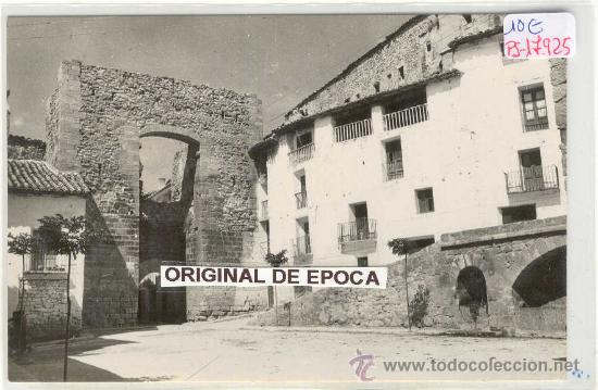 Postales: (PS-17925)POSTAL DE MORA DE RUBIELOS(TERUEL)-PLAZA LOS OLMOS