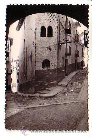 Postales: SOS DEL REY CATOLICO (ZARAGOZA).- CALLE DE FERNANDO EL CATOLICO