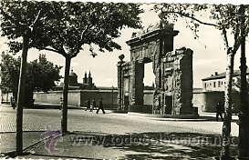 Postales: ZARAGOZA.- PUERTA DEL CARMEN.- EDIC. GARC&Iacute;A GARRABELLA N&ordm; 824