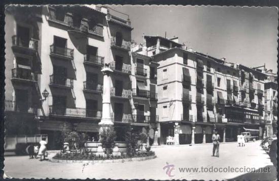 Postales: TERUEL.- PLAZA DE CARLOS CASTEL (TORICO)