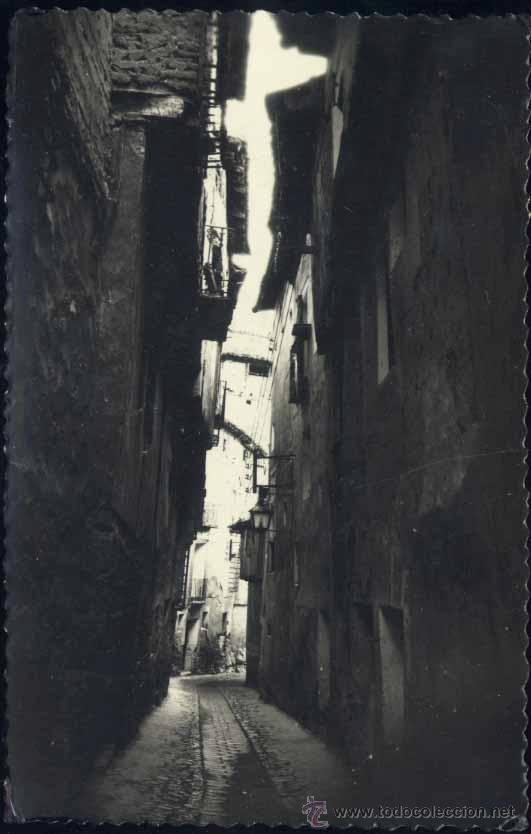 Postales: ALBARRACIN (TERUEL).- CALLE DE AZAGRA