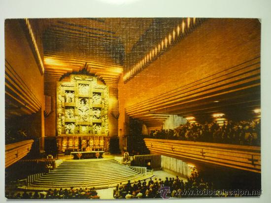 Postales: TORRECIUDAD N&ordm; 40 INTERIOR DEL SANTUARIO EDITADA 1980