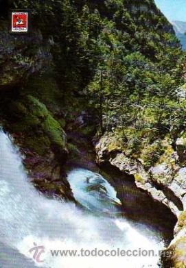 Postales: Parque nacional de Ordesa. Cascada superior de la cueva. No circulada.
