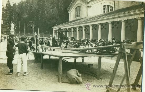 Postales: PIRINEOS. BENASQUE-LUCHON. JUEGOS DE CIRCO EN EL BALNEARIO DE LUCHON. CIRCULADA 1910. FOTOGR&Aacute;FICA