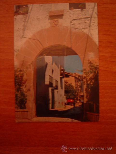 Cartes Postales: POSTAL BECEITE ARCO DE ENTRADA AL PUEBLO (SIGLOXVI) SIN CIRCULAR