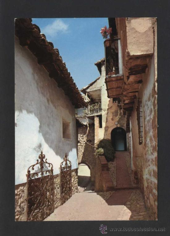 Postales: Albarrac&iacute;n *Rinc&oacute;n T&iacute;pico...* Ed. Arribas n&ordm; 2008. Nueva.