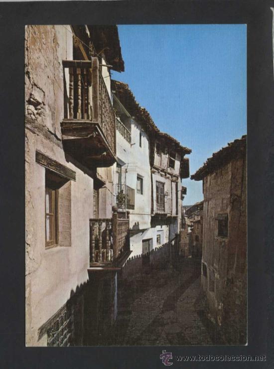 Postales: Albarrac&iacute;n *Calle del Chorro...* Ed. Sicilia n&ordm; 16. Gofrada. Nueva.