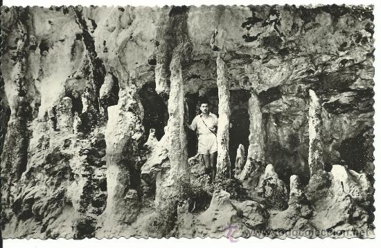 GRUTAS DE A&Ntilde;ISCLO.-N&ordm; 3 .-EDICIONES PEG