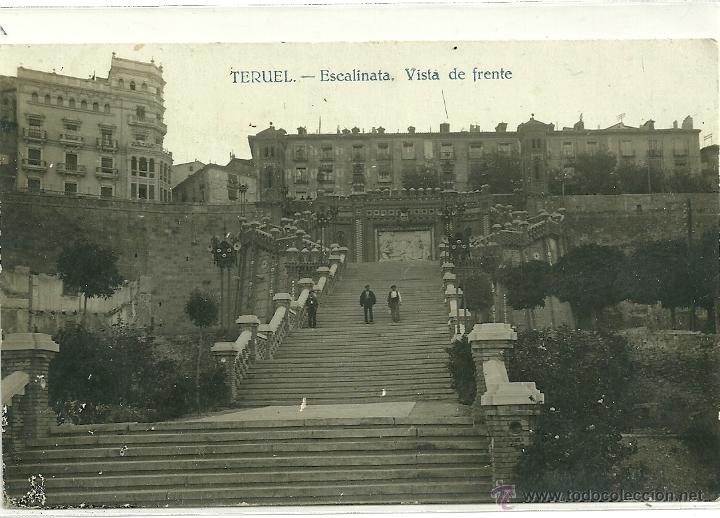 Postales: TERUEL.- ESCALINATA.- VISTA DE FRENTE