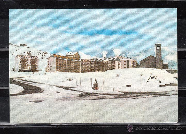 Postales: N&ordm; 20. SALLENT DE GALLEGO. ESTAC ION INVERNAL DE FORMIGAL. APARTAMENTOS - IGLESIA MOZARABE DE BESARA