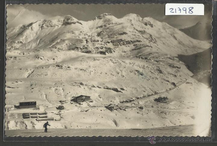 Postales: CANFRANC - 73 - VISTA GENERAL DE LOS HOTELES - ED&middot;SICILIA - (21798)