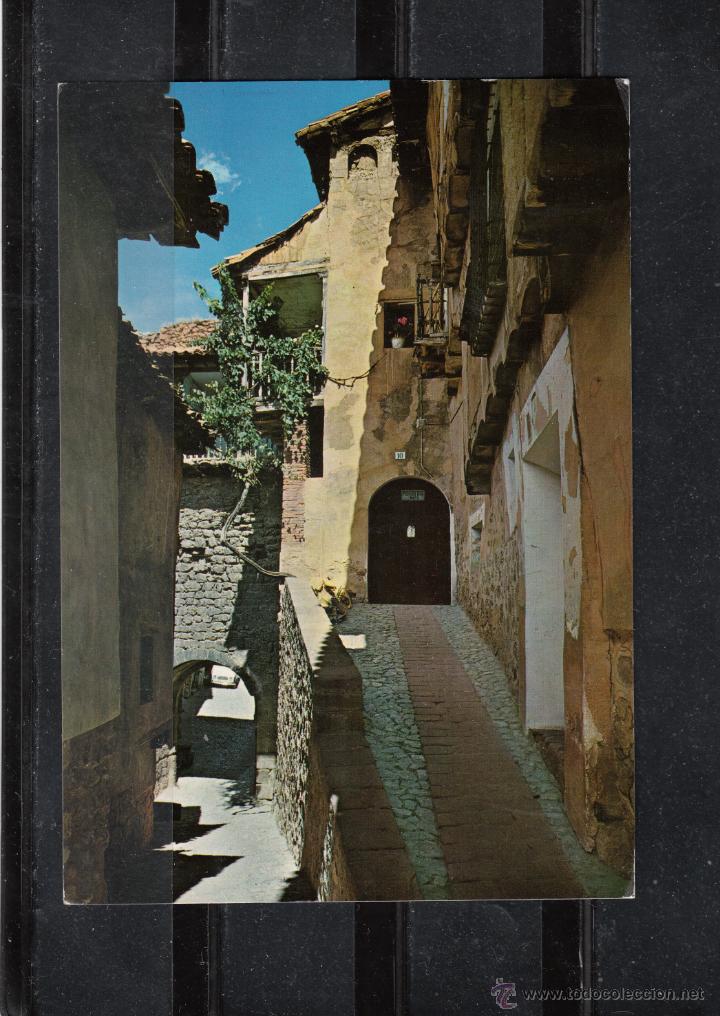Postales: N&ordm; 9- ALBARRACIN. RINC&Oacute;N TIPICO Y PORTAL DE MOLINA