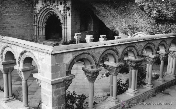 Postales: San Juan de la Pe&ntilde;a. Claustro rom&aacute;nico. 5 Ediciones Sicilia