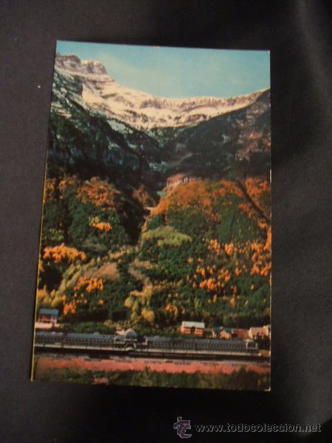 Postales: POSTAL - CANFRANC - ESTACION INTERNACIONAL Y PICOS DE LA GARGANTA -