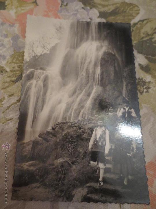 Postales: monasterio de piedra. parejas tipicas aragonesas.