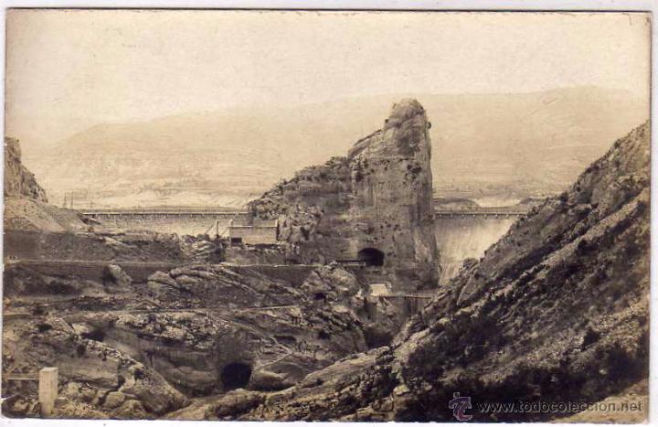 Postcards: Postal fotogr&aacute;fica. Vista del Pantano de la Pe&ntilde;a. Escrita. Sin circular.