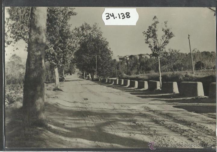 Postkarten: FABRARA - 1002 - PASEO DEL PUENTE - ED&middot; BALLESTER - (34138)