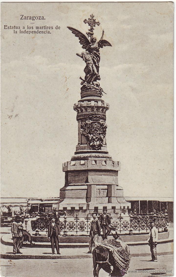 Postales: PE-204  ESTATUA A LOS MARTIRES DE LA INDEPENDENCIA