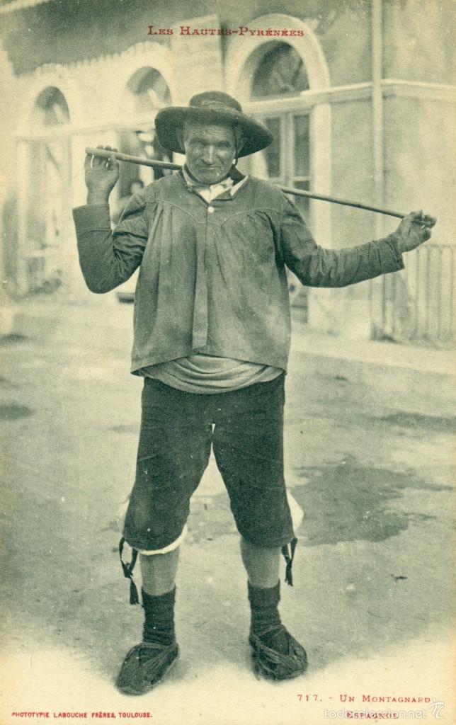 Postales: PIRINEOS.HUESCA. UN MONTA&Ntilde;&Eacute;S ESPA&Ntilde;OL. HACIA 1905.