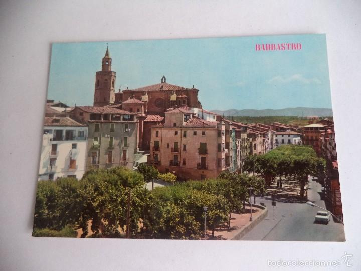 Postales: Postal de Barbastro.- Jardines-catedral- coso