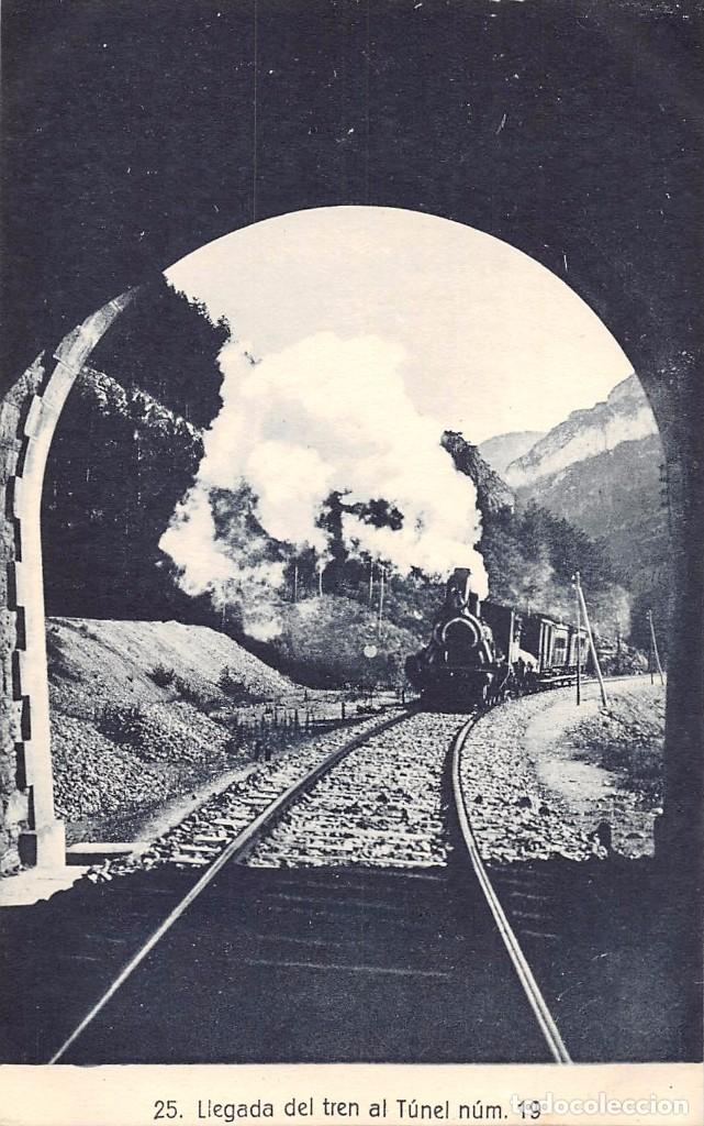 Postales: CANFRANC.- LLEGADA DEL TREN AL TUNEL NUM 19 - Foto 1