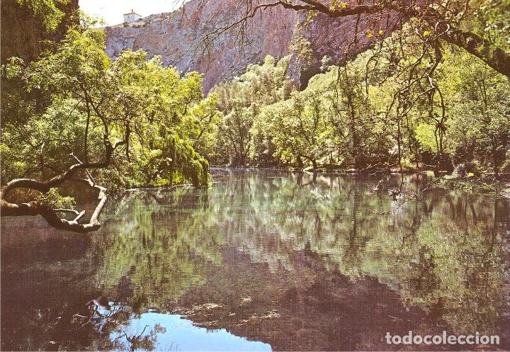 Postales: Lago del Espejo. Monasterio de Piedra - Foto 1