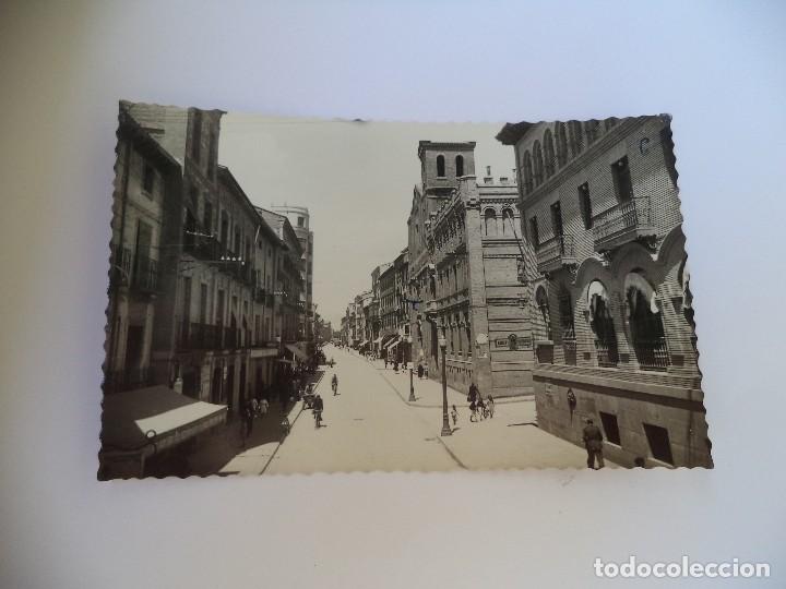 Postales: Postal de Huesca.- Coso alto y correos