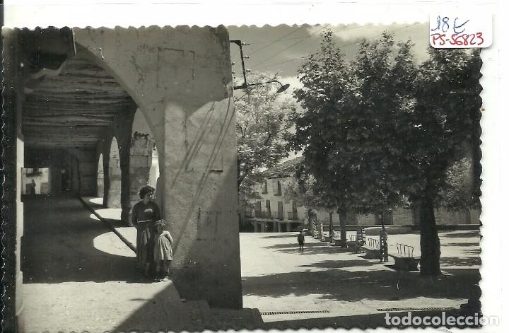 Postales: (PS-56823)POSTAL DE BENABARRE-PLAZA DEL GENERALISIMO - Foto 1