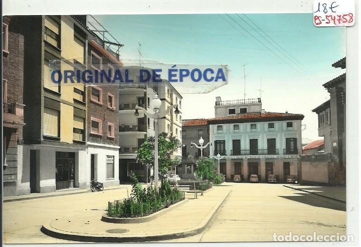 Postkarten: (PS-54758)POSTAL DE SARI&Ntilde;ENA-PLAZA DEL SALVADOR