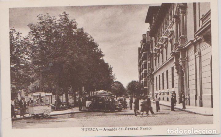 Postales: HUESCA - AVENIDA DEL GENERAL FRANCO - Foto 1