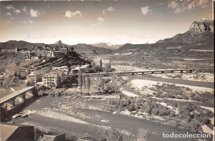 Postales: AINSA.- CONFLUENCIA DE LOS RIOS ARA Y CINCA, AL FONDO PE&Ntilde;A MONTA&Ntilde;ESA